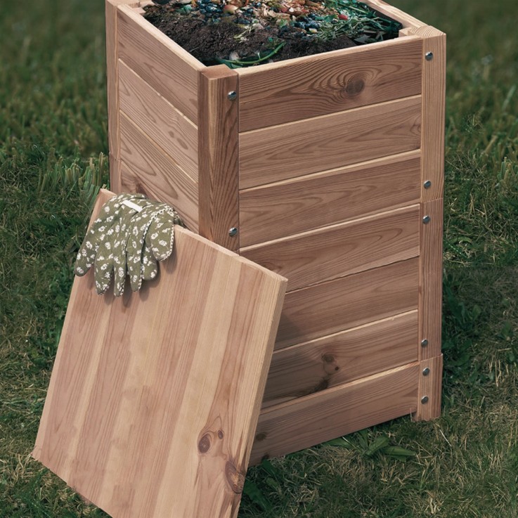 Lombricomposteur en bois marron