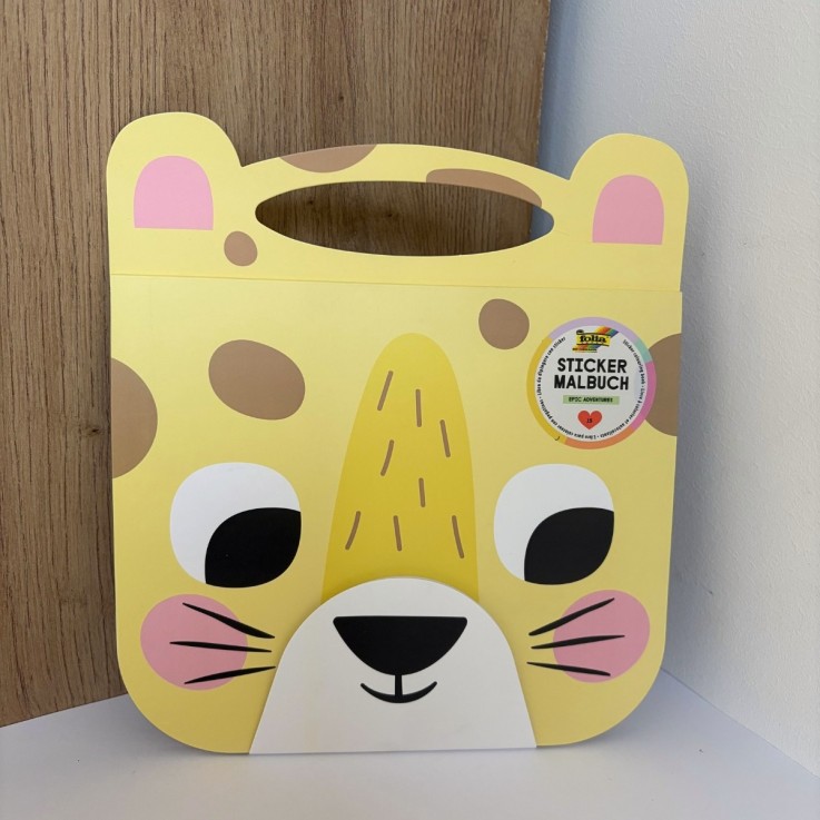 Cahier de coloriage avec stickers – EPIC ADVENTURES