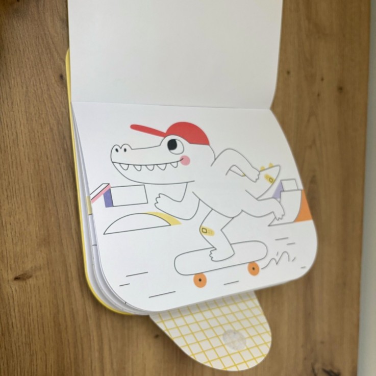 Cahier de coloriage avec stickers – EPIC ADVENTURES