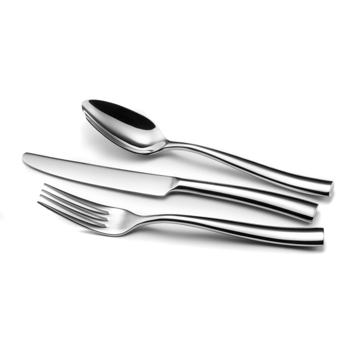 Ensemble de 18 couverts entrée, fromage, dessert pour 6 personnes