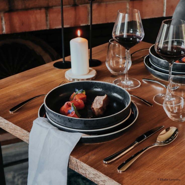 Ensemble 24 couverts de table inox avec support de rangement nomade