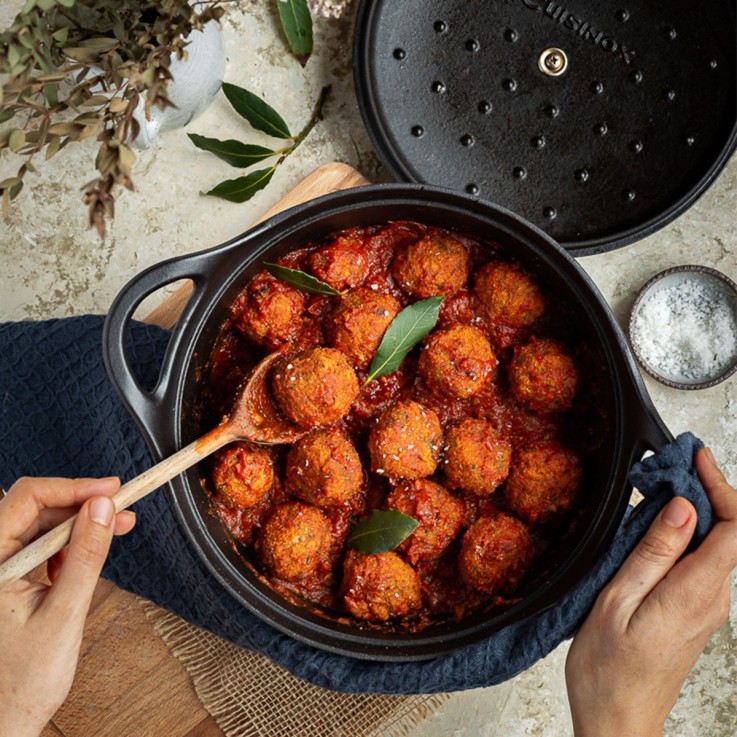 Cocotte ronde 20 cm en fonte émaillée noire (1,6L)