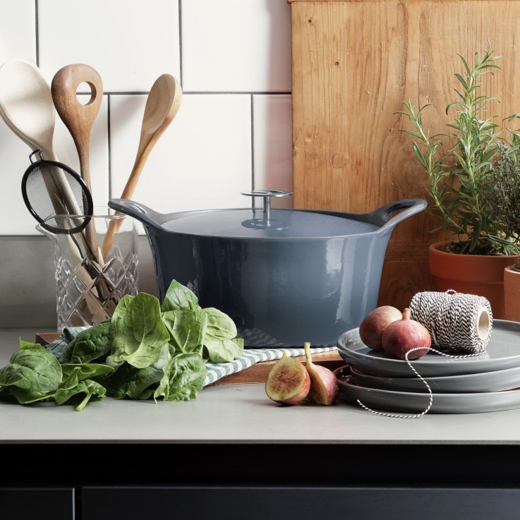 Cocotte ronde 20 cm en fonte émaillée bleue denim (1,6L)