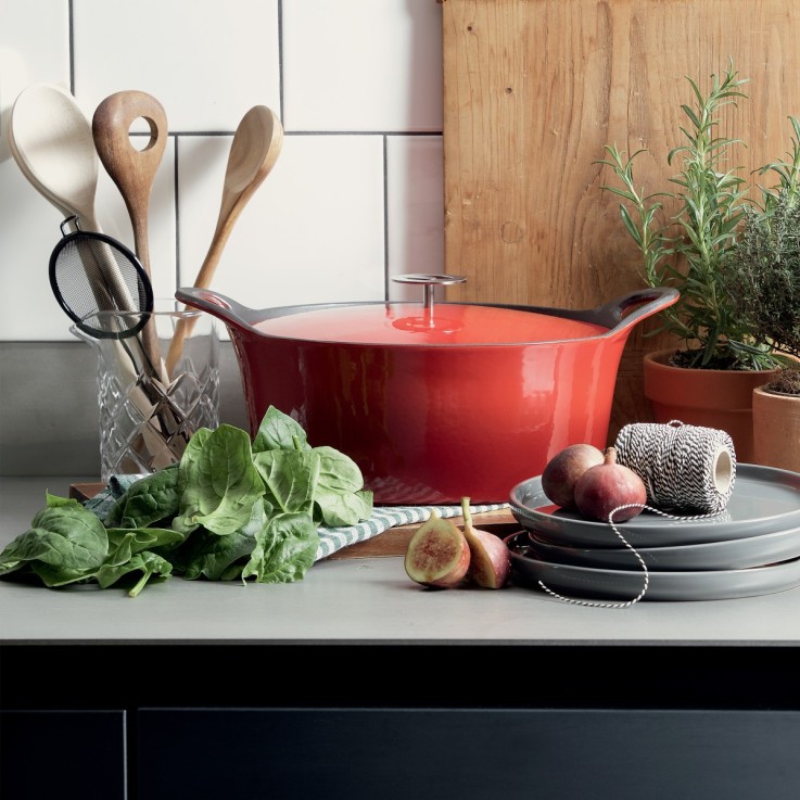 Cocotte Ovale 35cm en fonte émaillée rouge (6L)