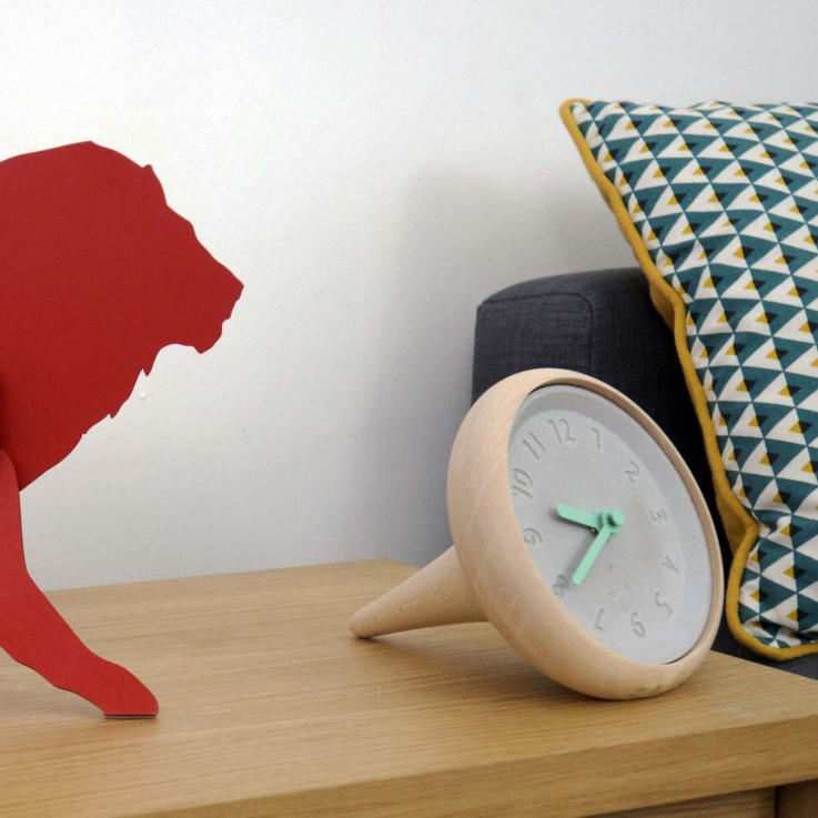 Horloge de table aiguilles bleues Toupie