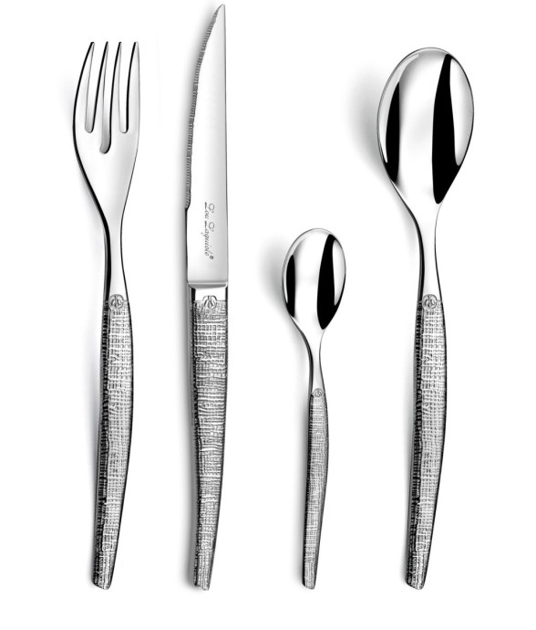 Ménagère 24 couverts steaks...