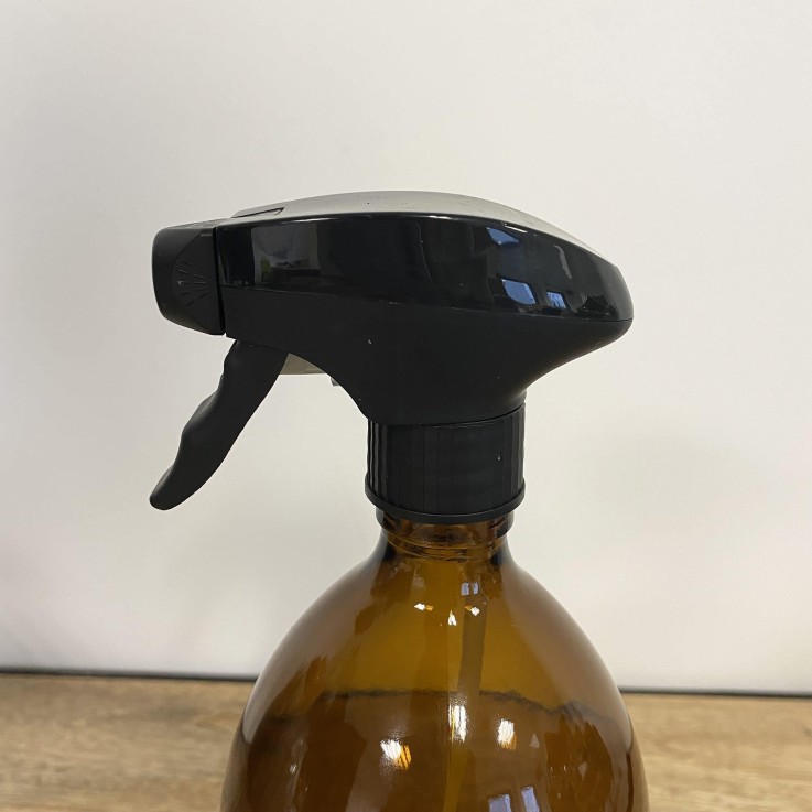 Pompe pour flacon en verre