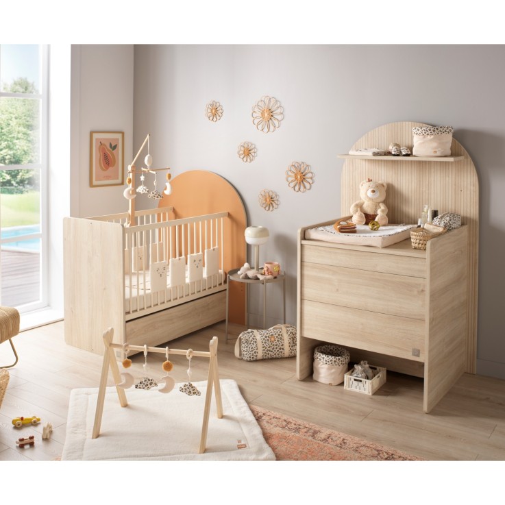 Chambre bébé évolutive – lit bébé de 120x60 à 90x190 et commode à langer évolutive en bureau