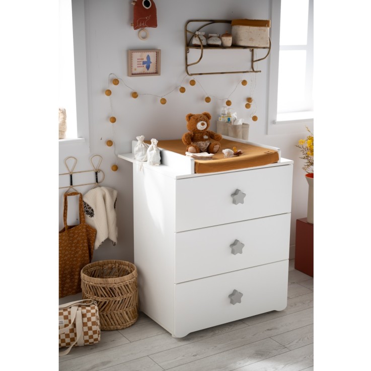 Chambre complète bébé avec lit 120x60cm et commode à langer