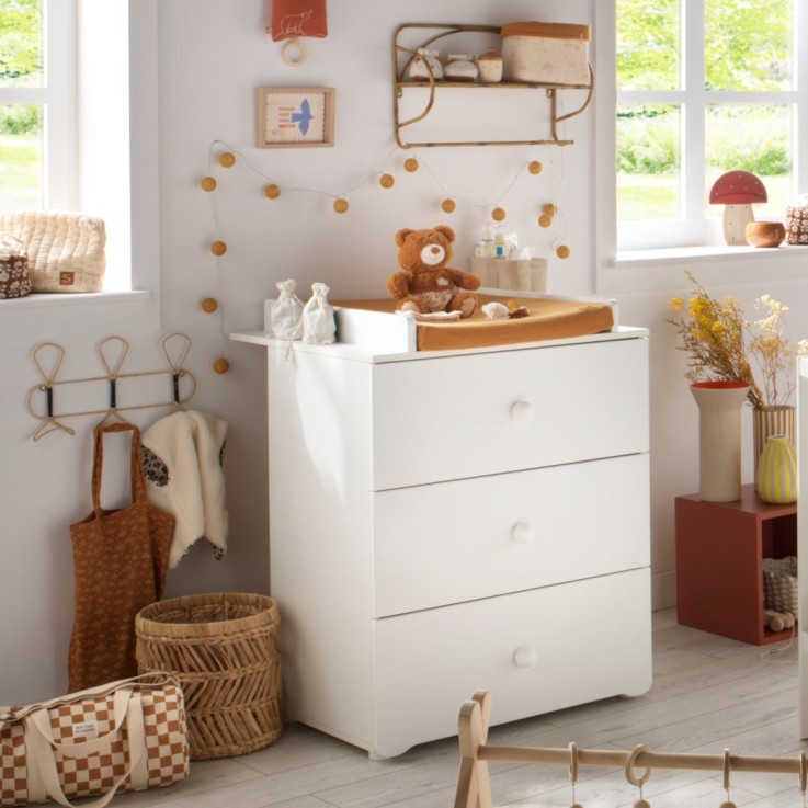Chambre complète bébé avec lit 120x60cm et commode à langer 3 tiroirs