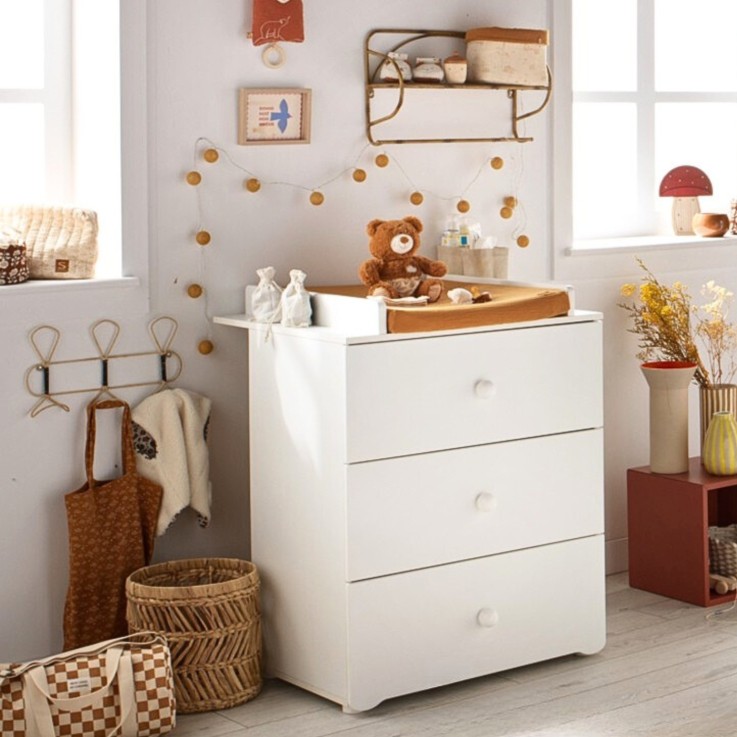 Chambre bébé complète Basic, Lit 120x60 tout barreaux, Commode à langer 3 tiroirs et Armoire 2 portes