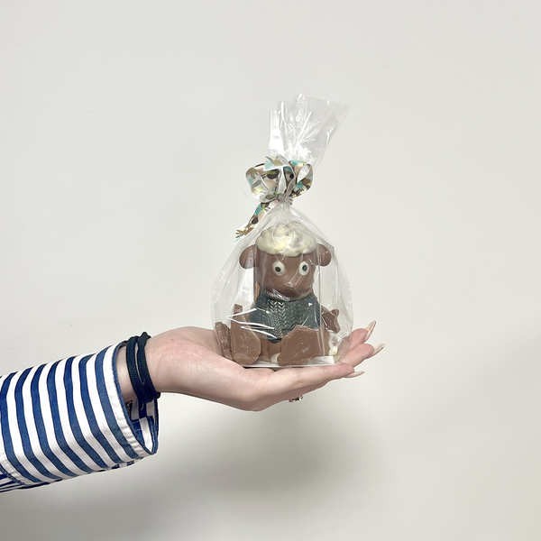 Agneau et fritures de Pâques en chocolat au lait - Le sachet de 100g