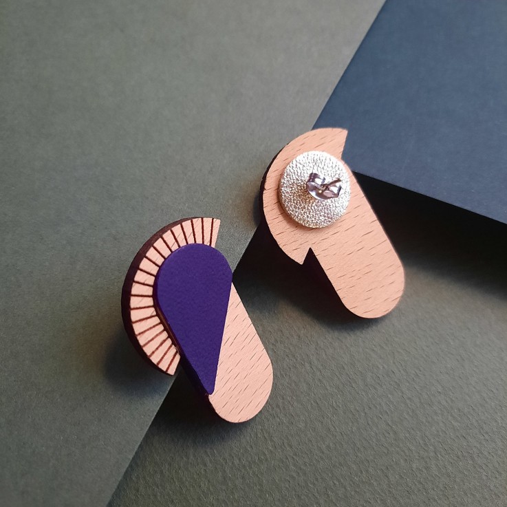 Boucles d’oreilles légères MAYA Violet