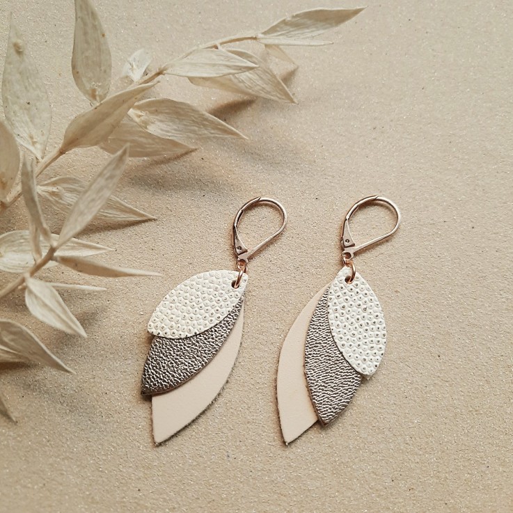 Boucles d’oreilles légères MINI CÉLESTE Ivoire