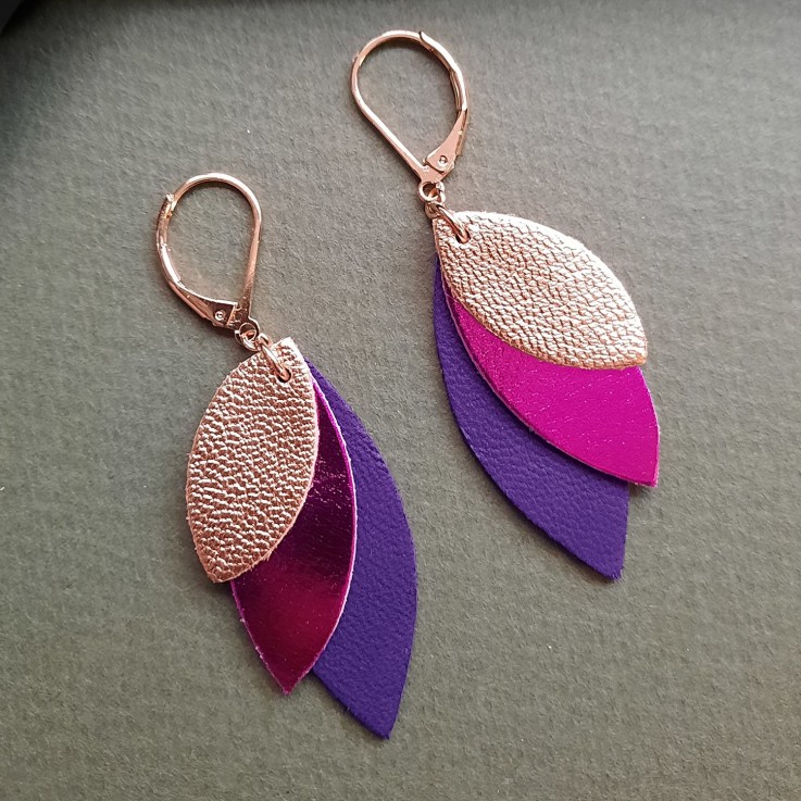 Boucles d’oreilles pendantes MINI CÉLESTE Fuchsia