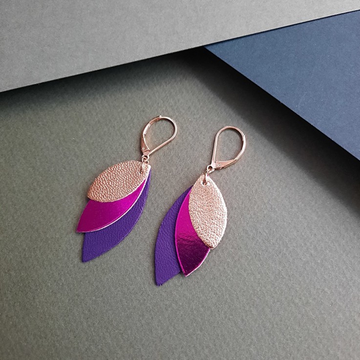 Boucles d’oreilles pendantes MINI CÉLESTE Fuchsia