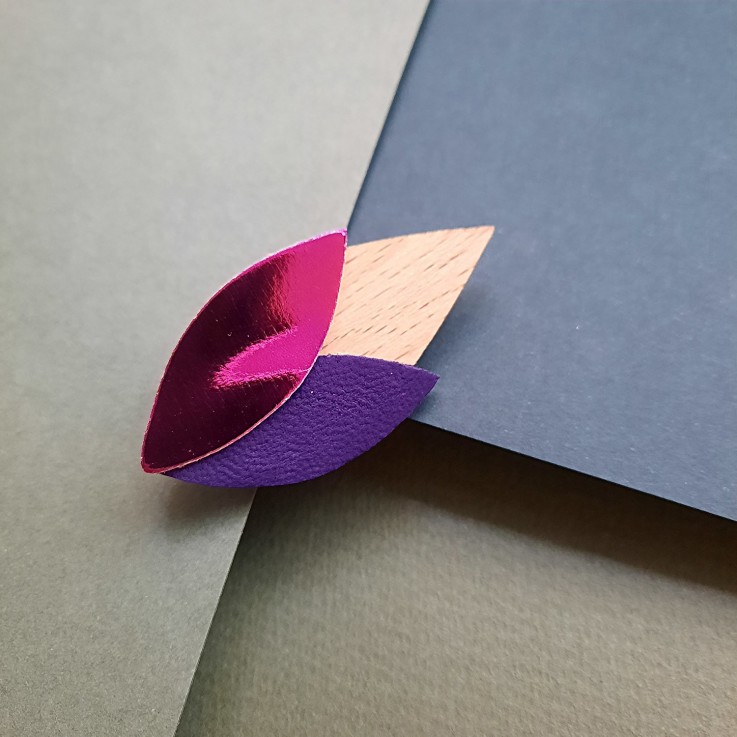 Broche en bois TULIPE Fuchsia