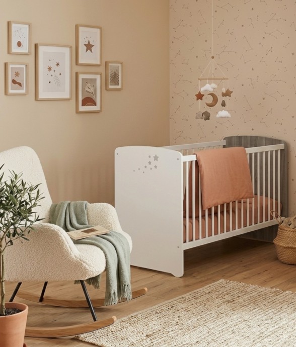 Lit bébé à barreaux en bois