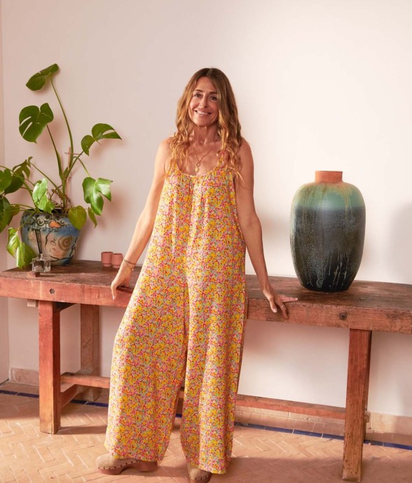 Combinaison à bretelles...