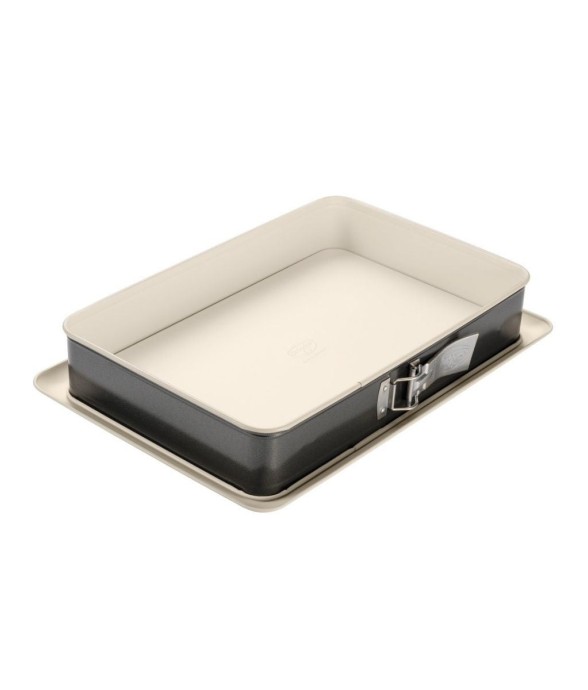 Moule à charnière...