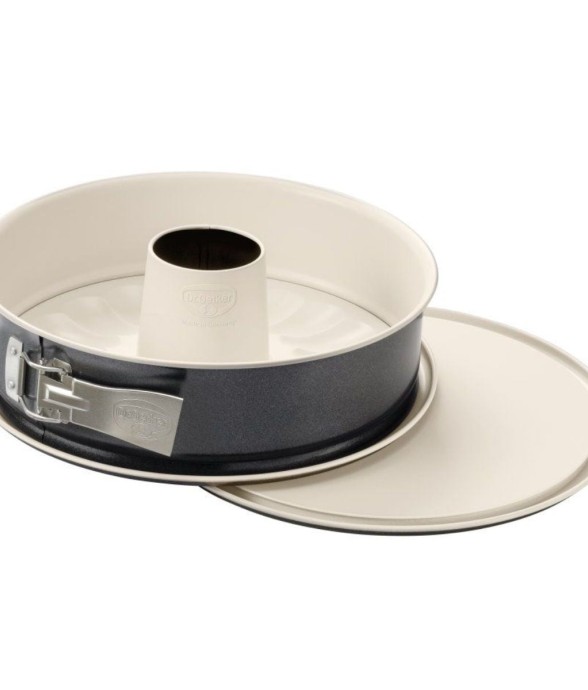 Moule à manqué et à savarin...