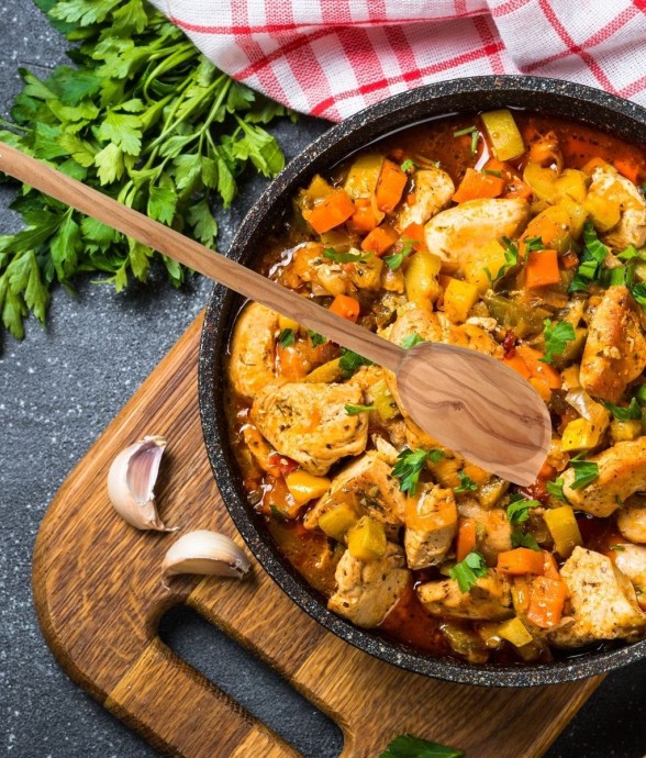 Cuillère de cuisine à bout...