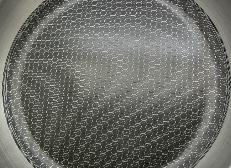 Set de 2 poêles 24 et 28 cm en acier inoxydable et revêtement sans PFAS Elo Relief Passion