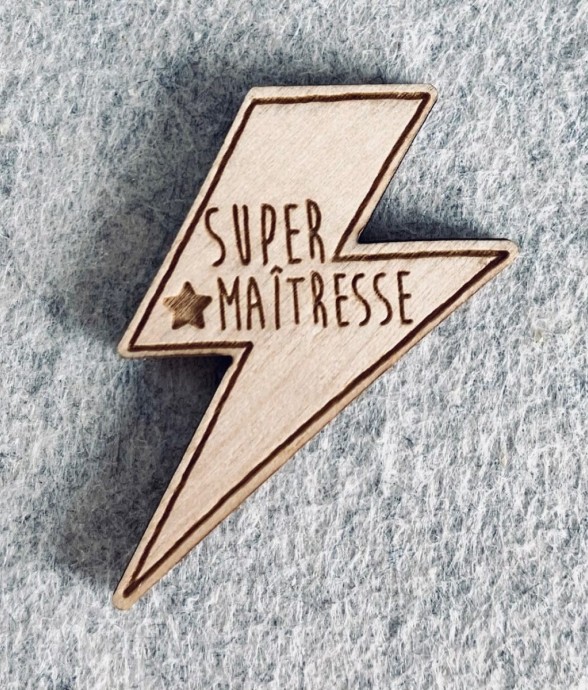Pin's en bois - Super...