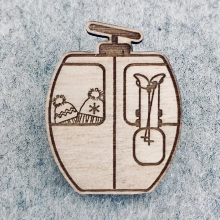 Pin's en bois - Télécabine