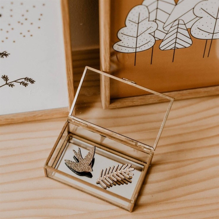Pin's en bois - Branche de pin