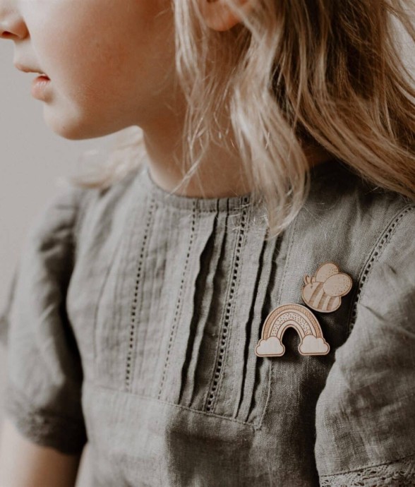 Pin's en bois - Arc-en-ciel