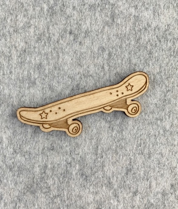 Broche en bois - Skate