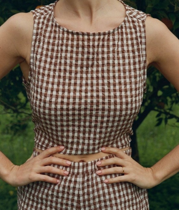 Top Hallie Coton Bio