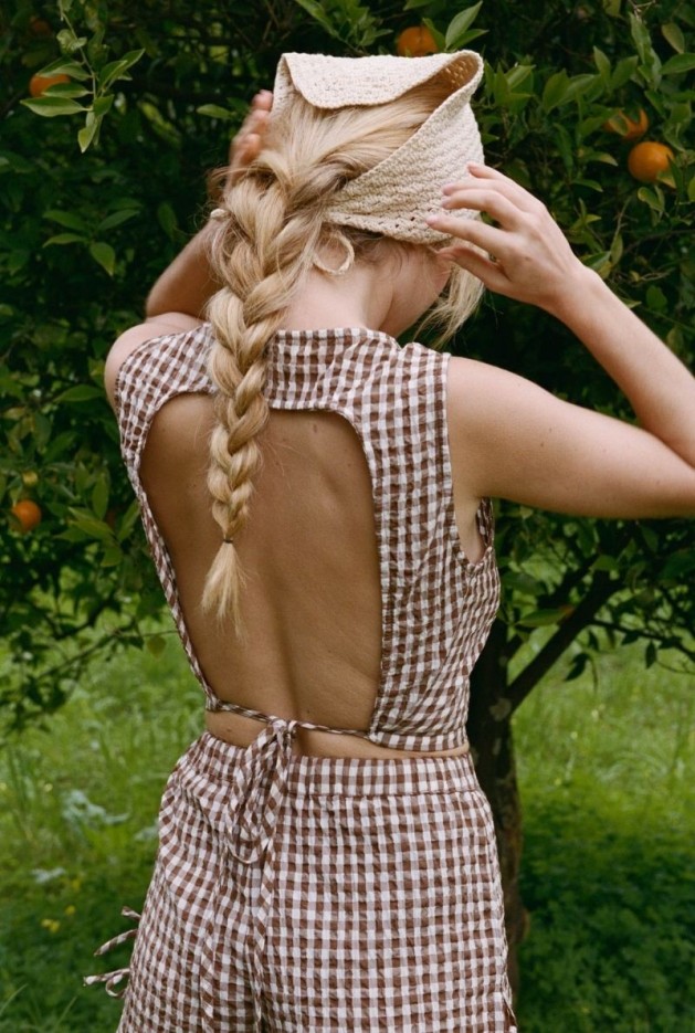 Top Hallie Coton Bio