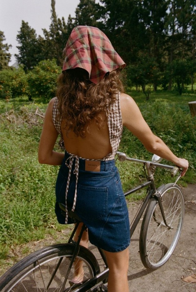 Top Hallie Coton Bio