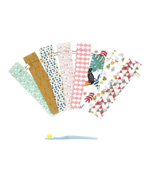 Pochette à brosse à dents...