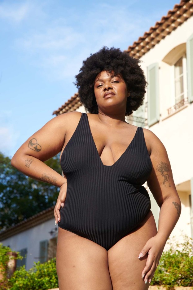 Maillot de bain décolleté 1 pièce Noir en Fibres Recyclées
