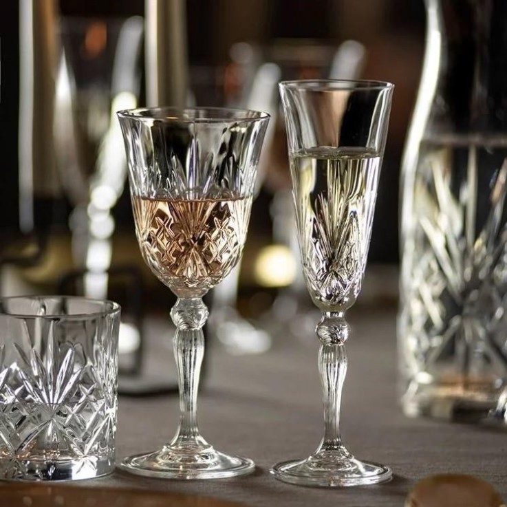 Boite de 6 flutes Mélodia 16 cl en verre cristallin