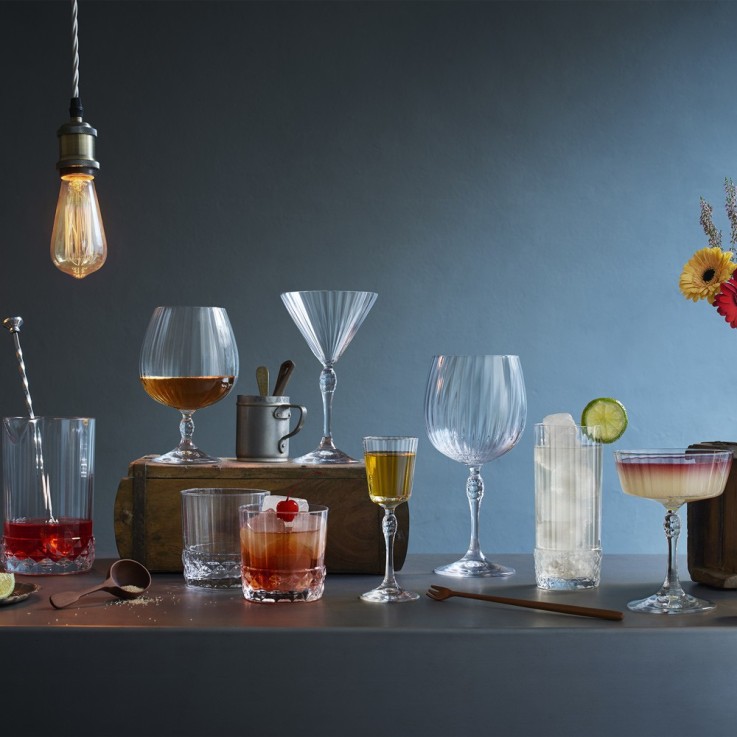 Boite de 4 verres martini America  24.5 cl en verre cristallin