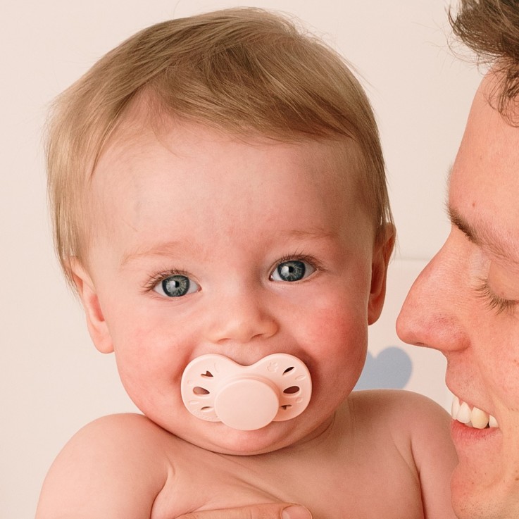 Sucette anatomique blanc et rose