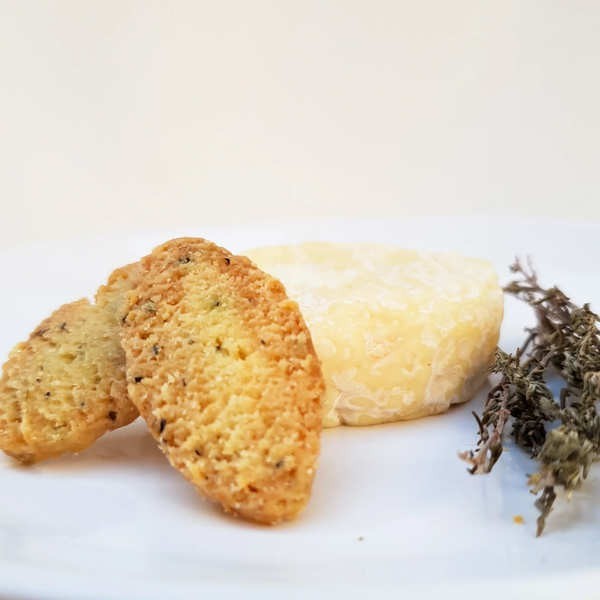 Sablés salés pélardon AOP des Cévennes et herbes de Provence - Boîte de 100g