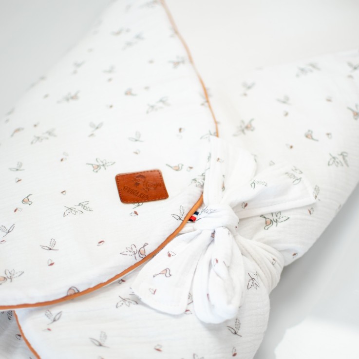 Gigoteuse d'emmaillotage évolutive en gaze de coton, Melody