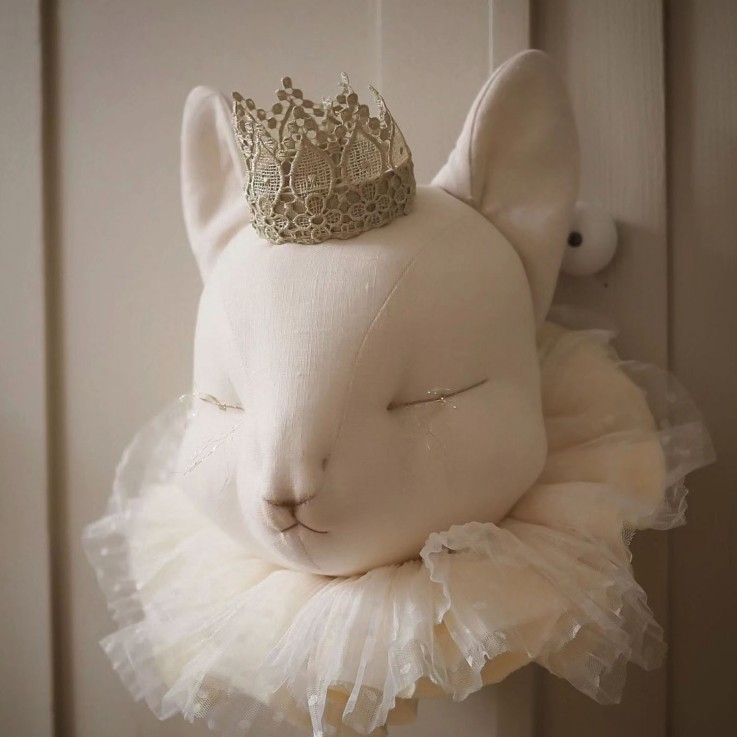 Trophée mural Chat en lin – décoration chambre bébé enfant