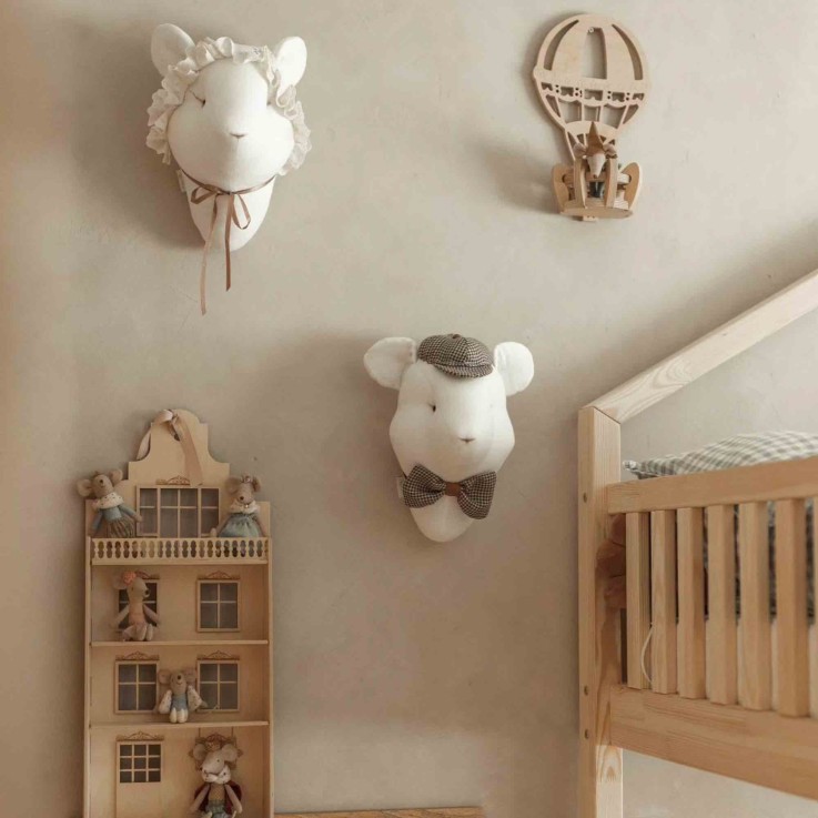Trophée mural Souris Edouard en lin – décoration chambre bébé enfant