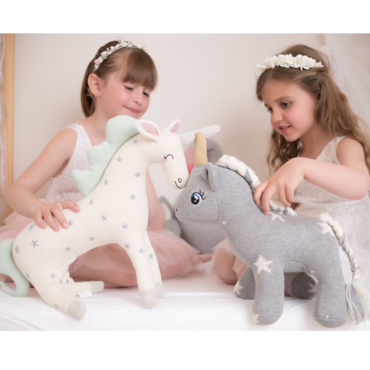 Peluche licorne avec étoiles – Doudou féerique