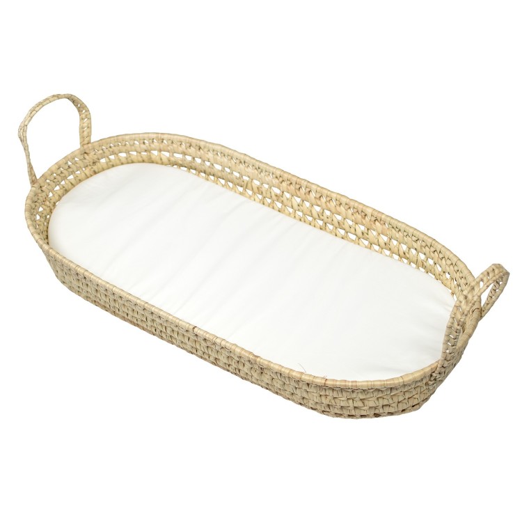 Matelas à langer + panier en fibres naturelles