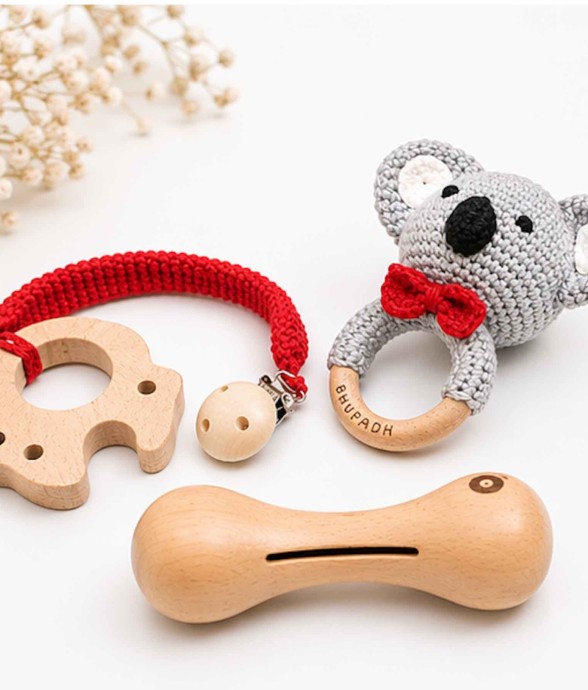 Coffret de 3 hochets en...