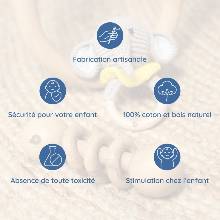 Coffret de 3 hochets en coton et bois naturel