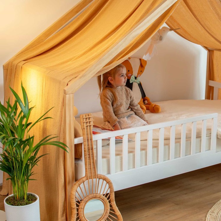 Ciel de lit cabane, toile en double gaze pois dorés