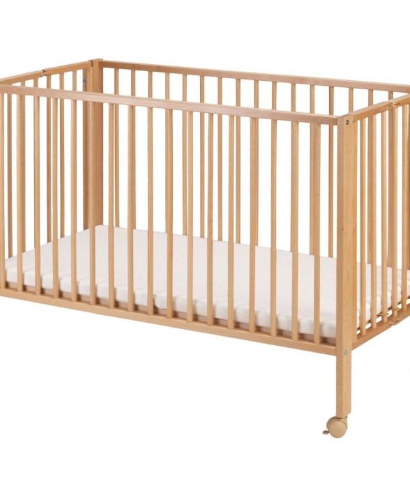 Lit pour enfant à barreaux...